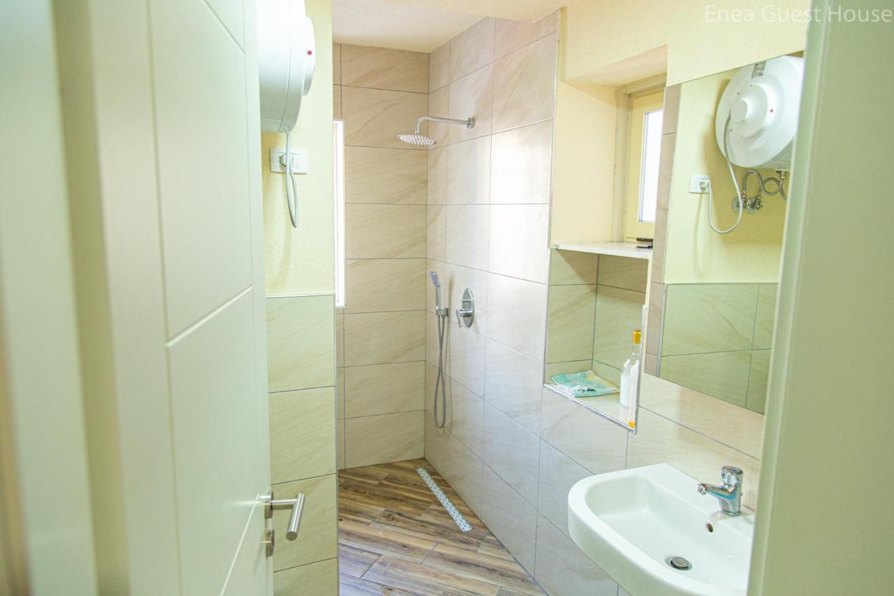 Vlorë Enea'S Guest House מראה חיצוני תמונה